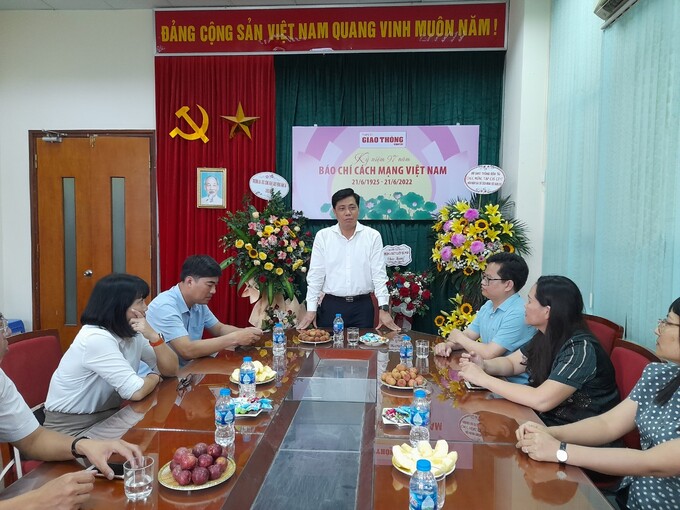 Thứ trưởng Nguyễn Ngọc Đông: 