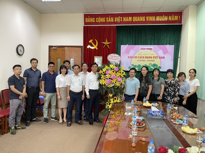 Thứ trưởng Nguyễn Ngọc Đông: 