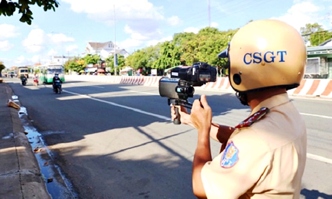 Các công chức vi phạm nồng độ cồn, chạy xe quá tốc độ quy định sẽ bị gửi thông báo về cơ quan..