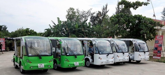 Từ năm 2016, Quảng Nam thực hiện thí điểm hoạt động xe điện 4 bánh ở Hội An.