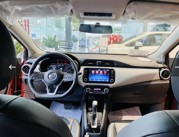 Xe trang bị màn hình cảm ứng 8 inch