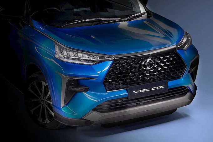 Toyota Veloz 2022 tại Malaysia hỗ trợ Apple CarPlay không dây

