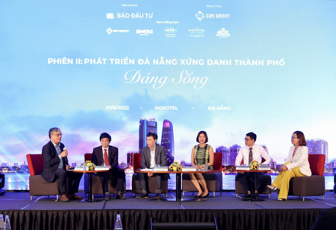 Hội thảo Phát triển Đà Nẵng xứng danh thành phố đáng đến và đáng sống.