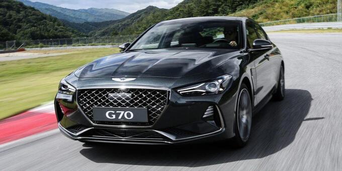 Genesis G70

