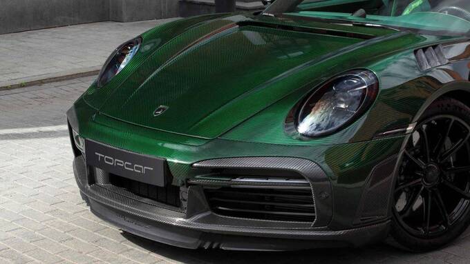 Đối với gói độ ấn tượng từ TopCar Design, khách hàng sẽ phải bỏ ra khoản tiền lên tới 100.000 Euro (tương đương khoảng 2,8 tỷ đồng) để sở hữu