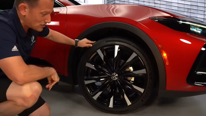 Bộ mâm ấn tượng đậm chất thể thao