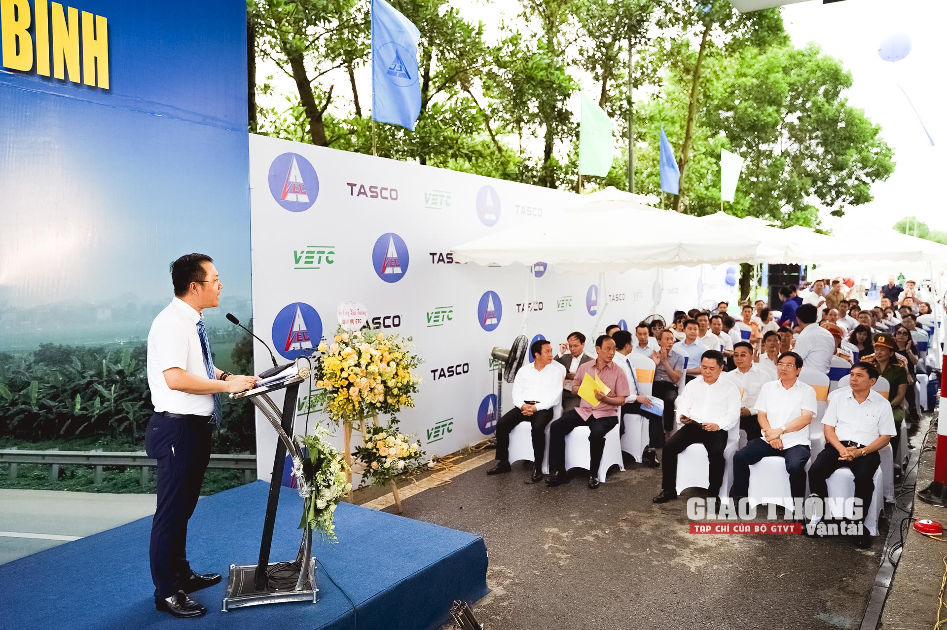 Quang cảnh Lễ Khai trương dịch vụ ETC tuyến cao tốc Cầu Giẽ - Ninh Bình tại Trạm thu phí Cao Bồ