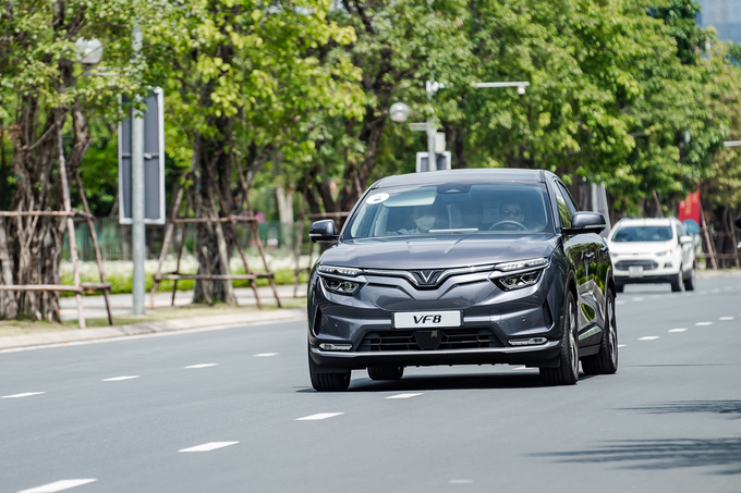 Chương trình lái thử cho thấy khách hàng khá yên tâm với mẫu xe Việt.