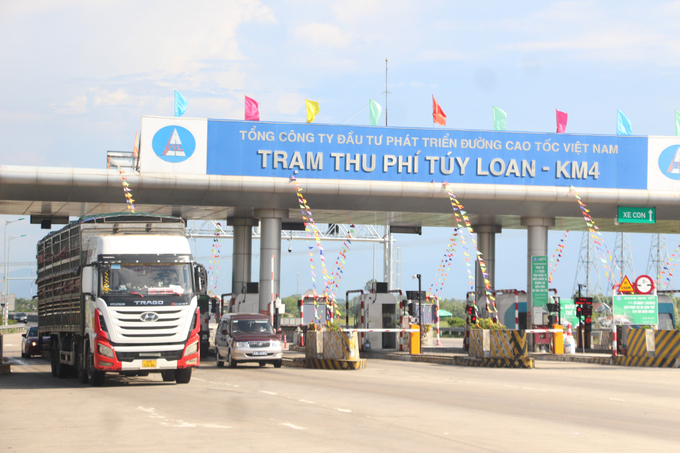 Cao tốc Đà Nẵng - Quảng Ngãi: Vận hành hệ thống dịch vụ ETC. Ảnh: Đ.T
