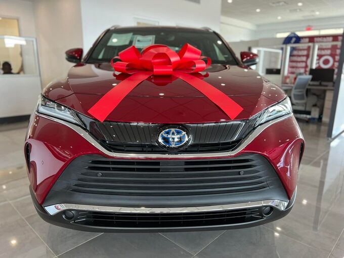 Toyota Venza 2022 mới đã có mặt tại đại lý.