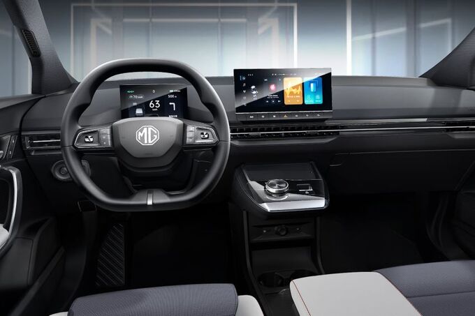 Khoang cabin hết sức sang trọng của mẫu hatchback điện nhà MG