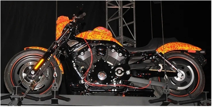 Davidson Cosmic Starship là một chiếc V-Rod đời 2002.