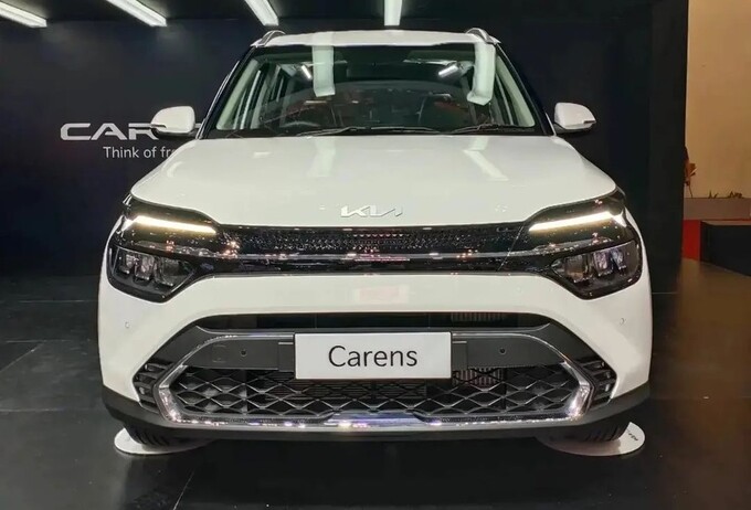 Kia Carens ra mắt toàn cầu tại Ấn Độ vào tháng 12/2021.