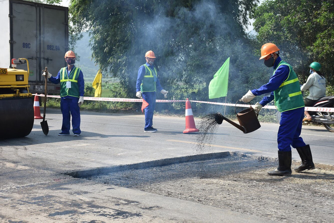 Sửa chữa đường bộ