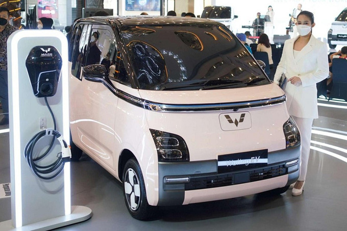 Wuling Air ev 2022 phiên bản Standard Range được trang bị mô-tơ điện mạnh 30 kW (khoảng 41 mã lực.