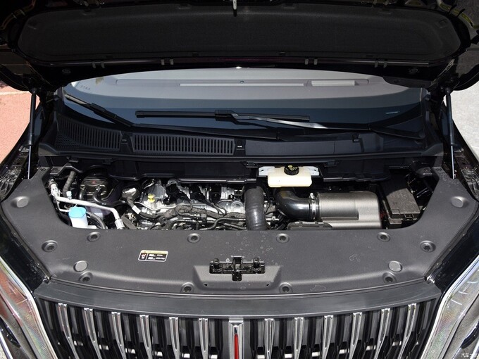 Hồng Kỳ HQ9 2023 là động cơ xăng 4 xi-lanh, tăng áp, dung tích 2.0L.