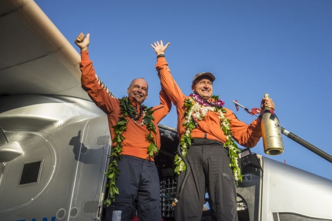 3077721_Solar_Impulse_2