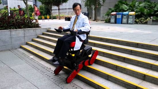 3078198_B-Free_Chair_banner