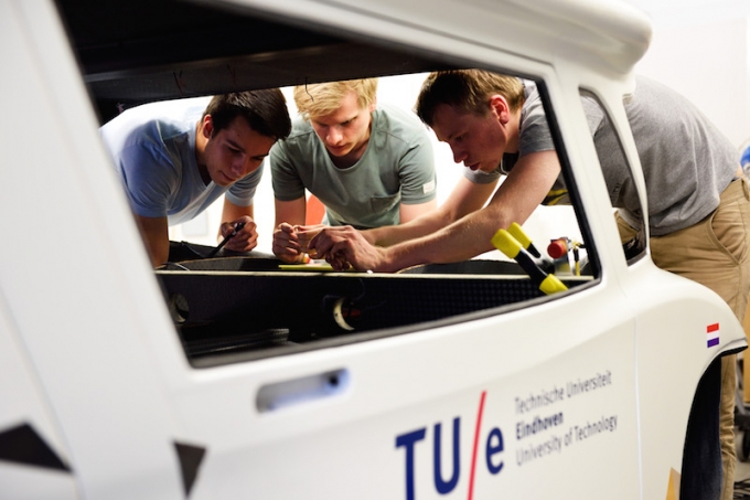 3083277_BvOF-Stella-Lux-work-in-progress-the-days-