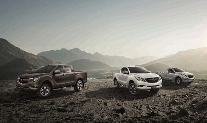 3106997_2016-Mazda-BT-50-PRO-front-three-quarter-f