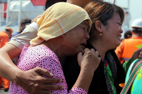 chuyen-bien-dinh-menh-cua-18-ngu-dan-ngheo-2