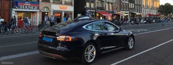 3150457_Tesla-in-Netherland-1