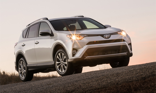 toyota-rav4-2016-mo-soan-ngoi-honda-cr-v-tai-my