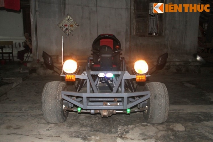 tho-viet-tu-che-sieu-xe-cong-thuc-1-gia-20-trieu-d