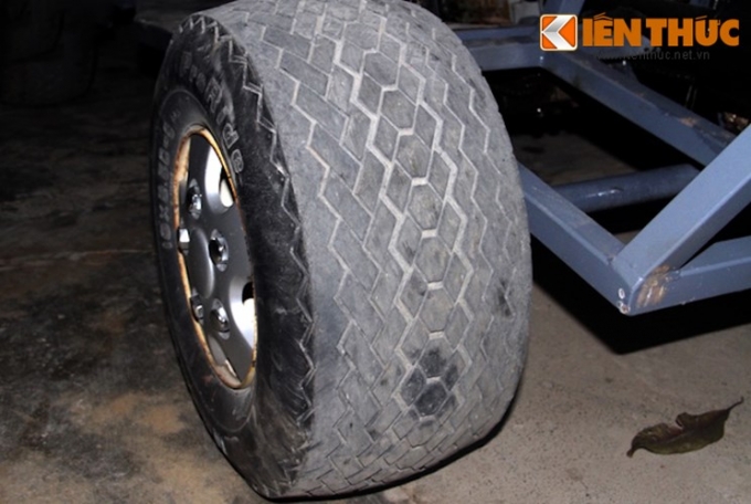 tho-viet-tu-che-sieu-xe-cong-thuc-1-gia-20-trieu-d