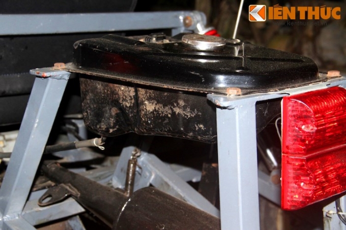 tho-viet-tu-che-sieu-xe-cong-thuc-1-gia-20-trieu-d