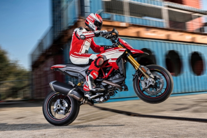 3669364_11-46_HYPERMOTARD_939_SP