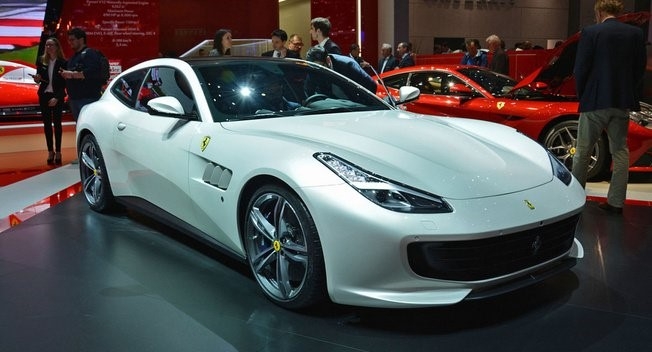 ferrarigtc4lusso_653