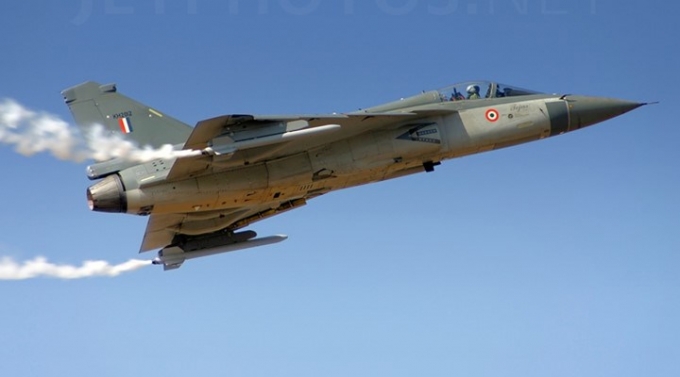 chiem-nguong-may-bay-tiem-kich-kho-de-cua-an-do-hi