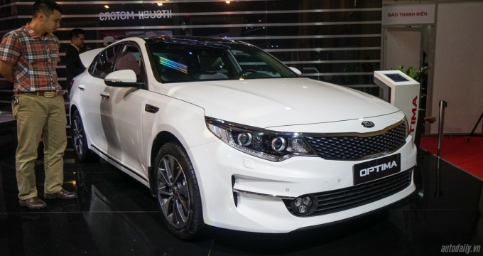 Kia Optima (2)