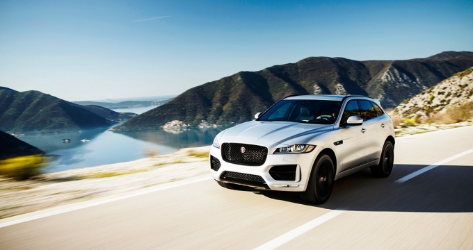 jaguar-f-pace-dau-xe-2