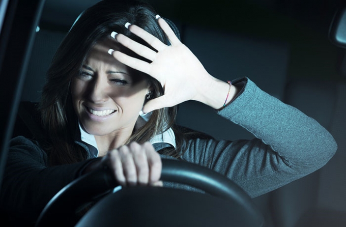 xedoisong_vn_night_driving_tips_one_zcdc