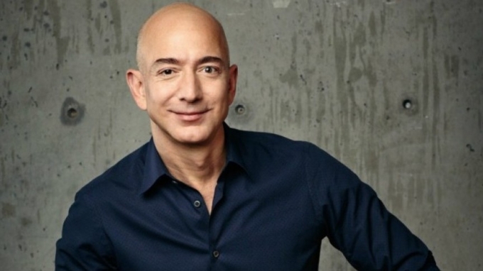 Bezos_Jeff_AMAZON_9-bài-học-thành-công-đắt-giá-từ-