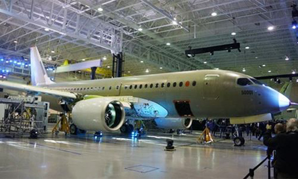 cang-thang-vi-danh-thue-may-bay-20171008-23104433-