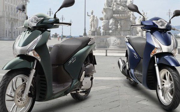 photo1512270275688-1512270276159