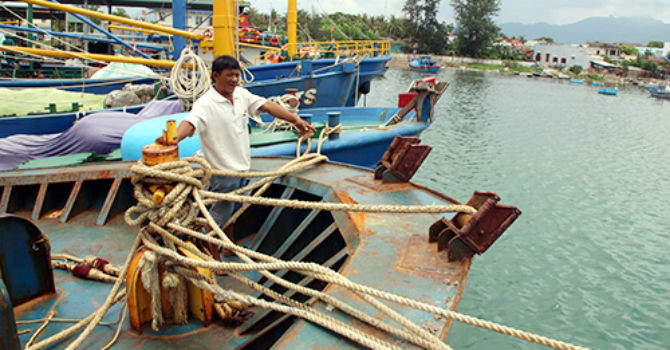 tau-vo-thep-3235-1513070472_hswp