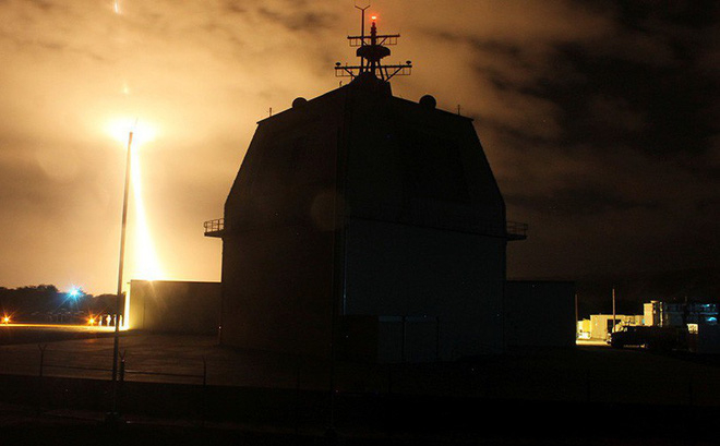 photo1516582405859-1516582405859