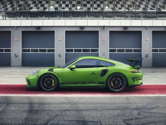 xedoisong_porsche_911_gt3_rs_2_krbq