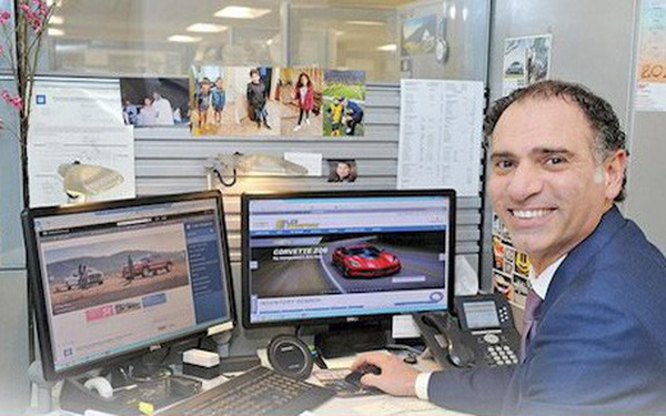 photo1519696968772-1519696968772982918340