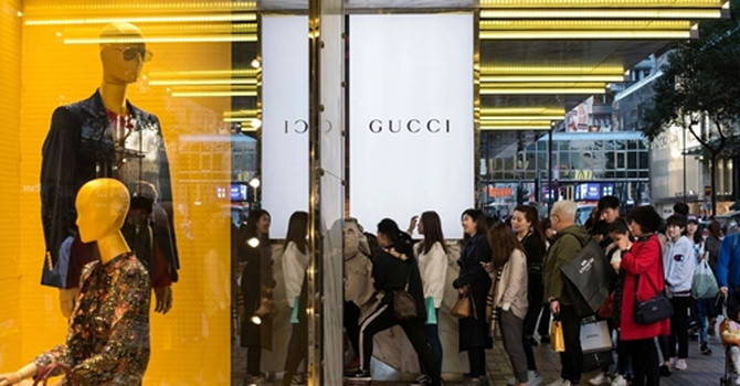 gucci-7543-1523529265_iugn