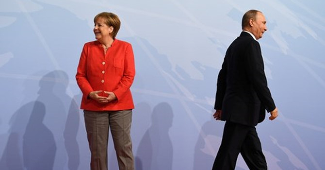 merkel__putin_2411_ysec