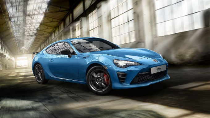 xedoisong_toyota_gt86_club_series_blue_edition_1_u