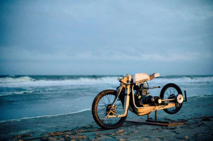 xe-may-chay-bang-dau-tao-2