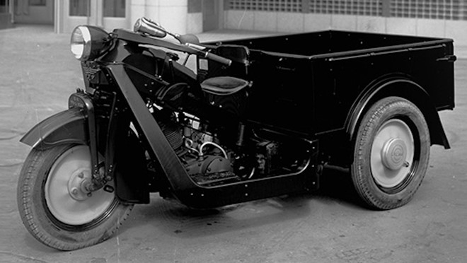 mazdagothreewheeltruck