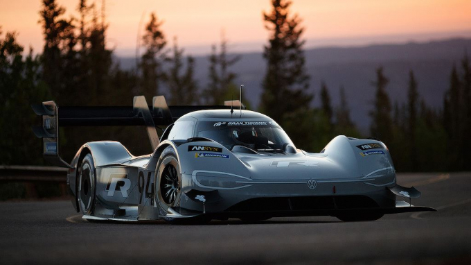 xedoisong_volkswagen_id_r_pikes_peak_1_zynu