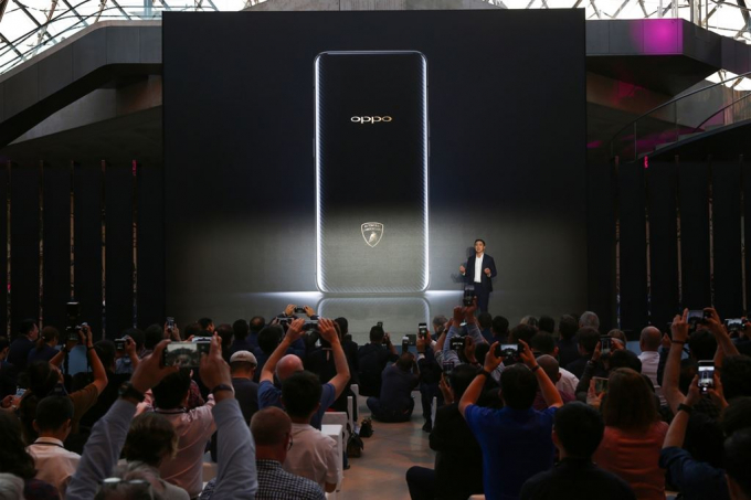 xedoisong_dienthoai_lamborghini_oppo_5_mzrj